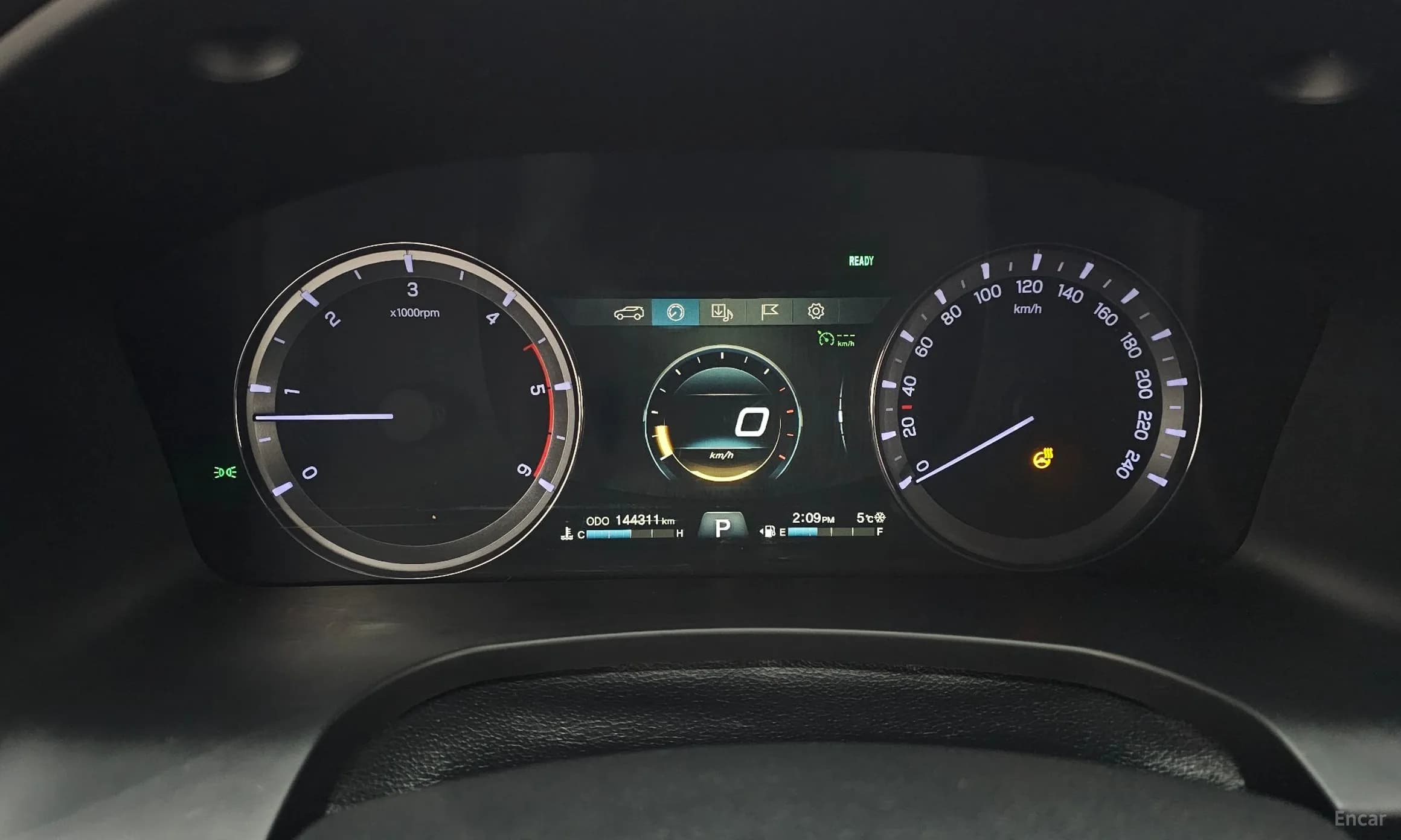 G4 Rexton