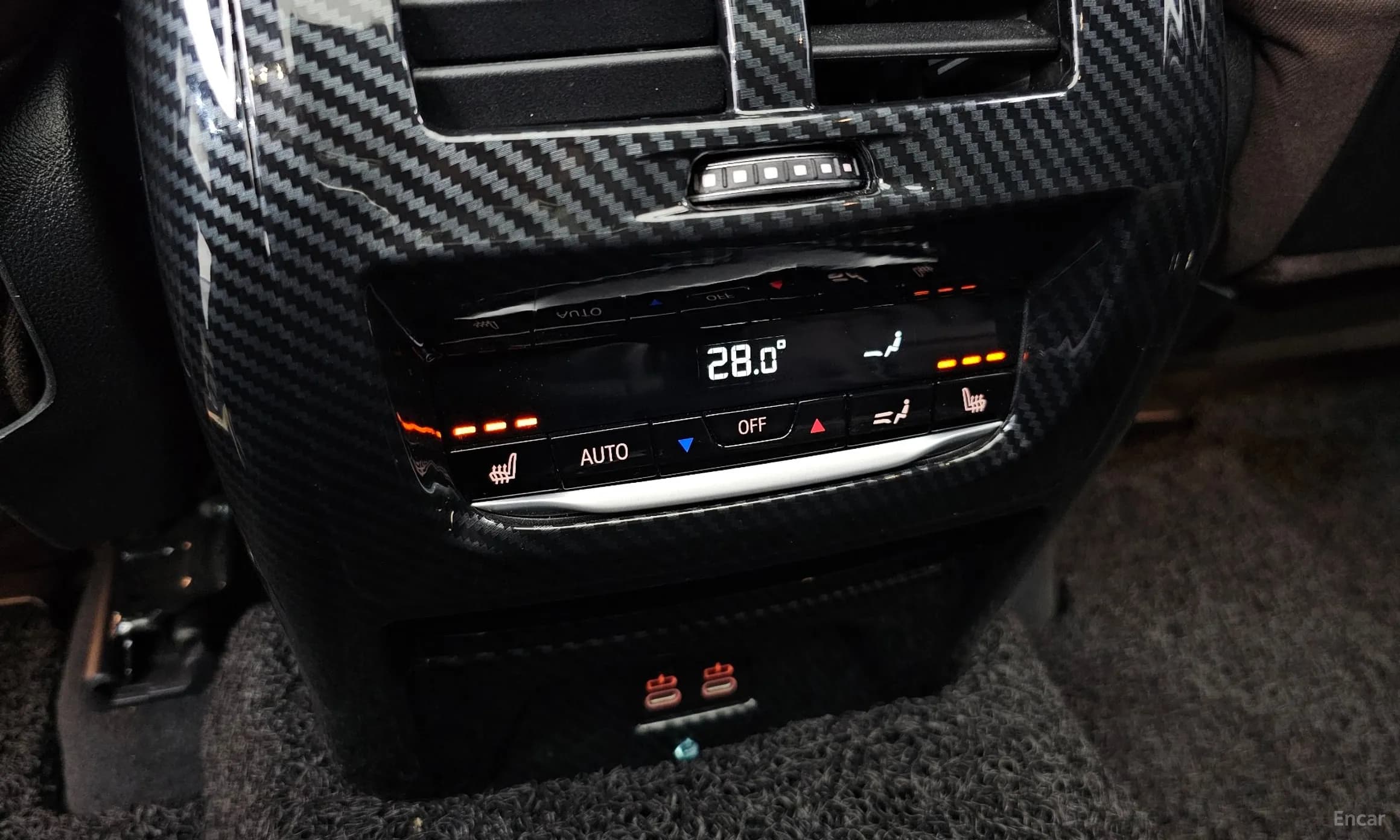 X3 (G01)