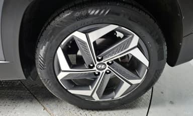 Tucson (NX4)