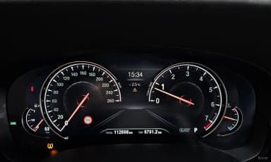 5 Series (G30)