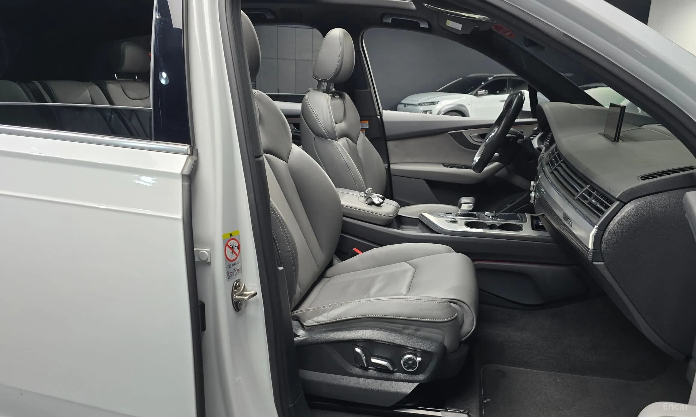 Q7 (4M)