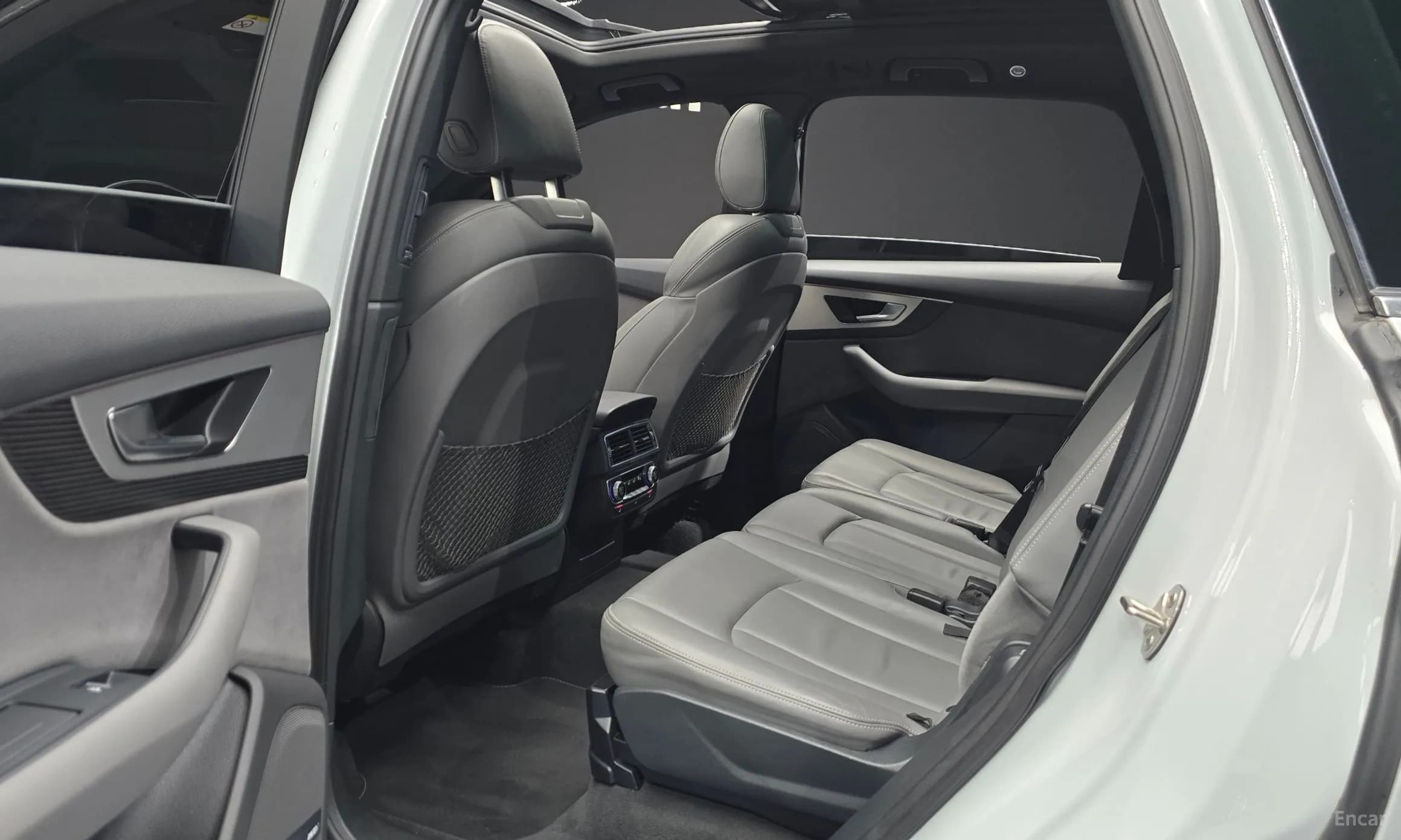 Q7 (4M)