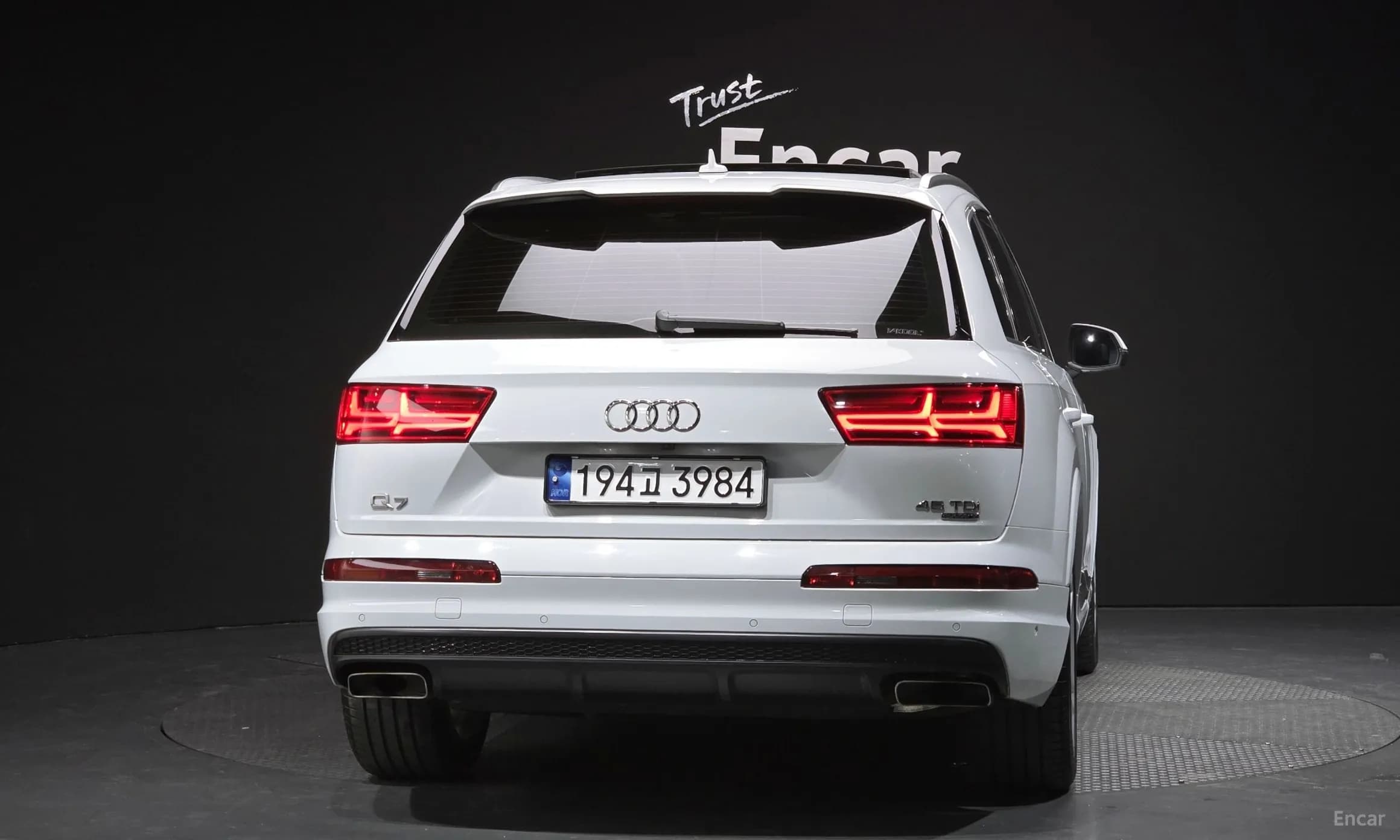 Q7 (4M)