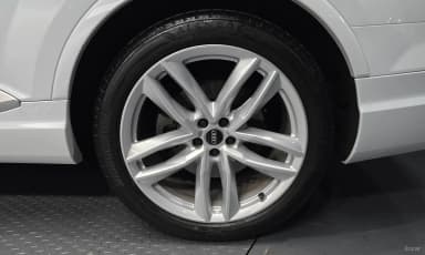 Q7 (4M)