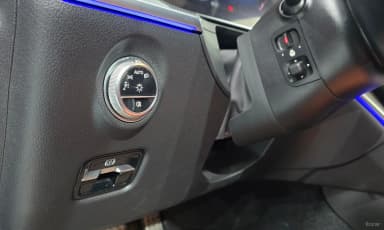 C-Class W206