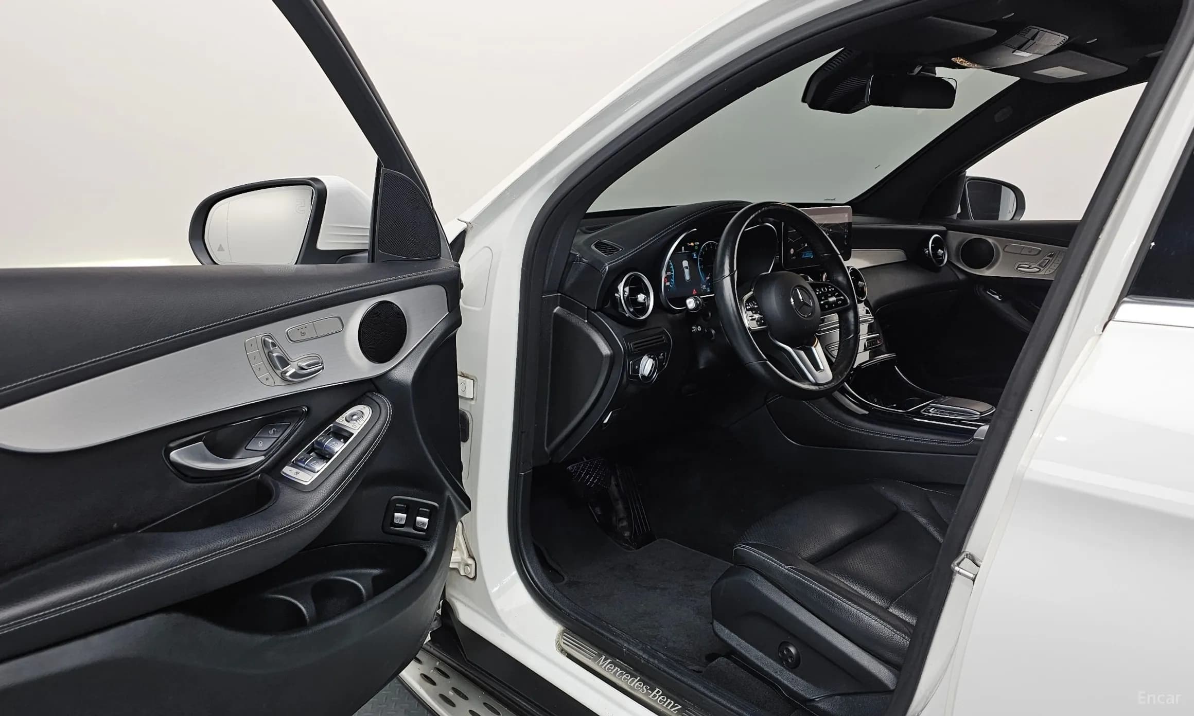 GLC-Class X253