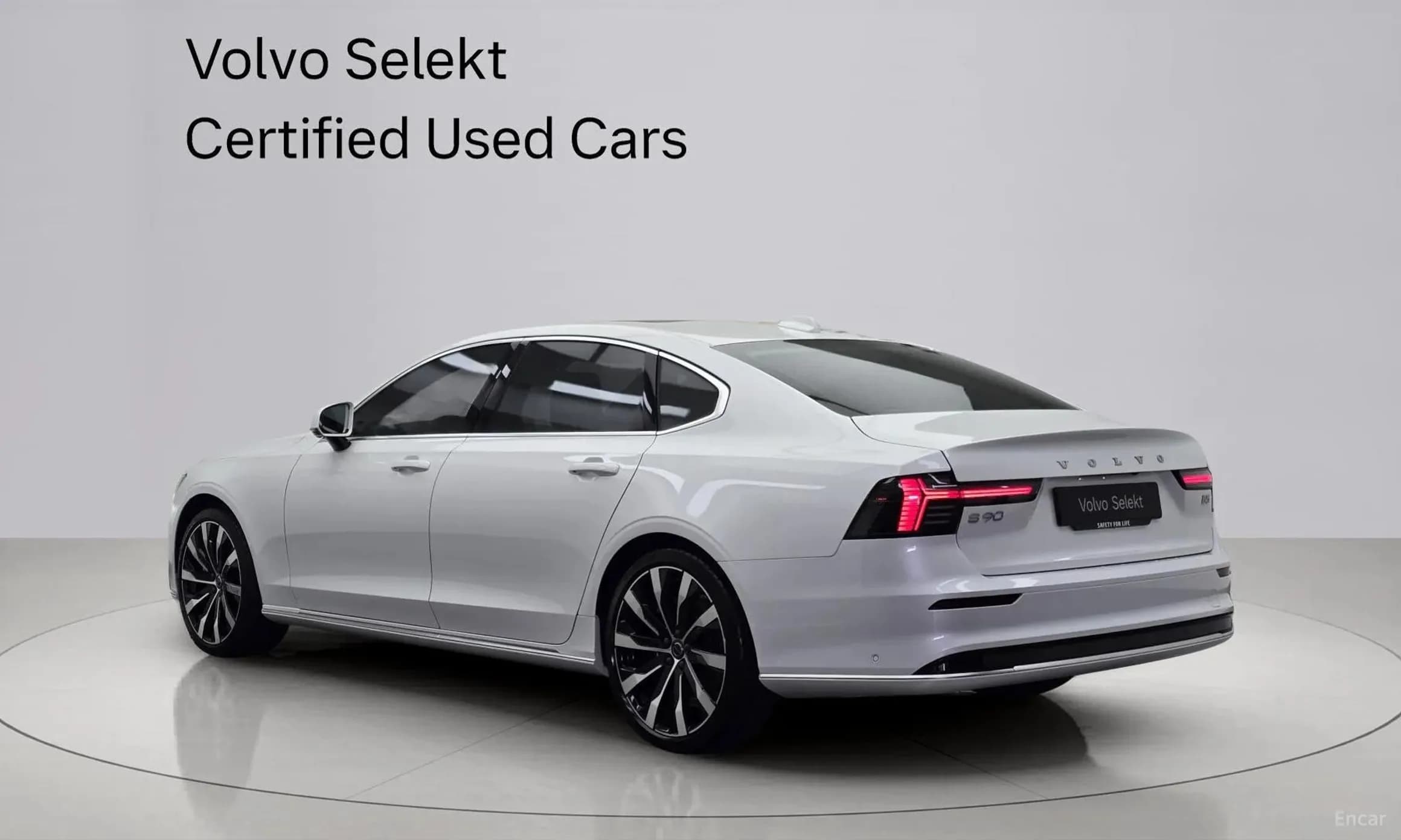 S90