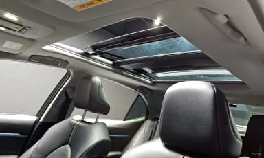 Camry (XV70)