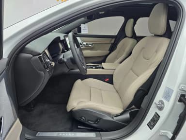 S90