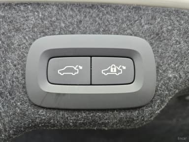 S90