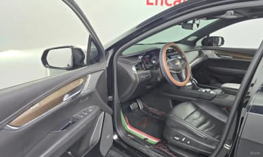 XT5