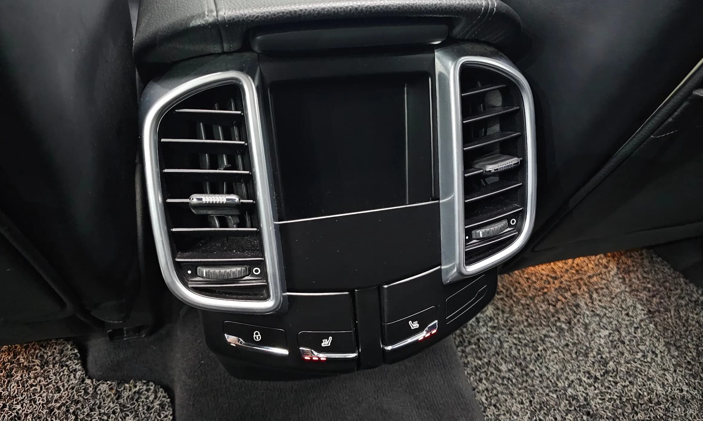 New Cayenne