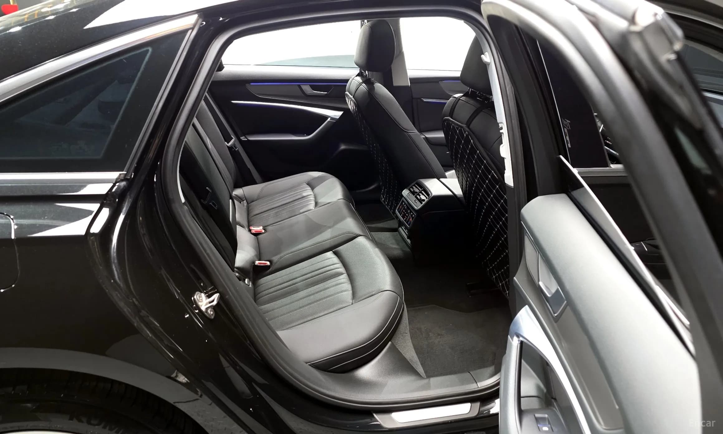 A6 (C8)