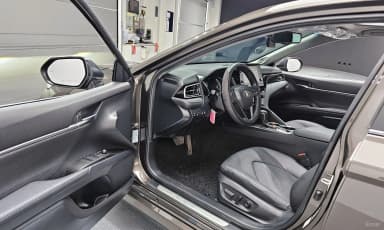 Camry (XV70)