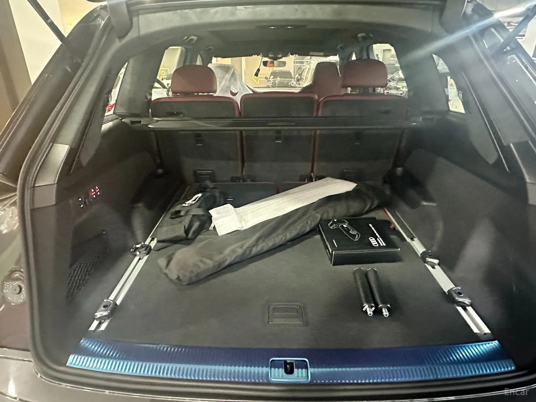 SQ7 (4M)