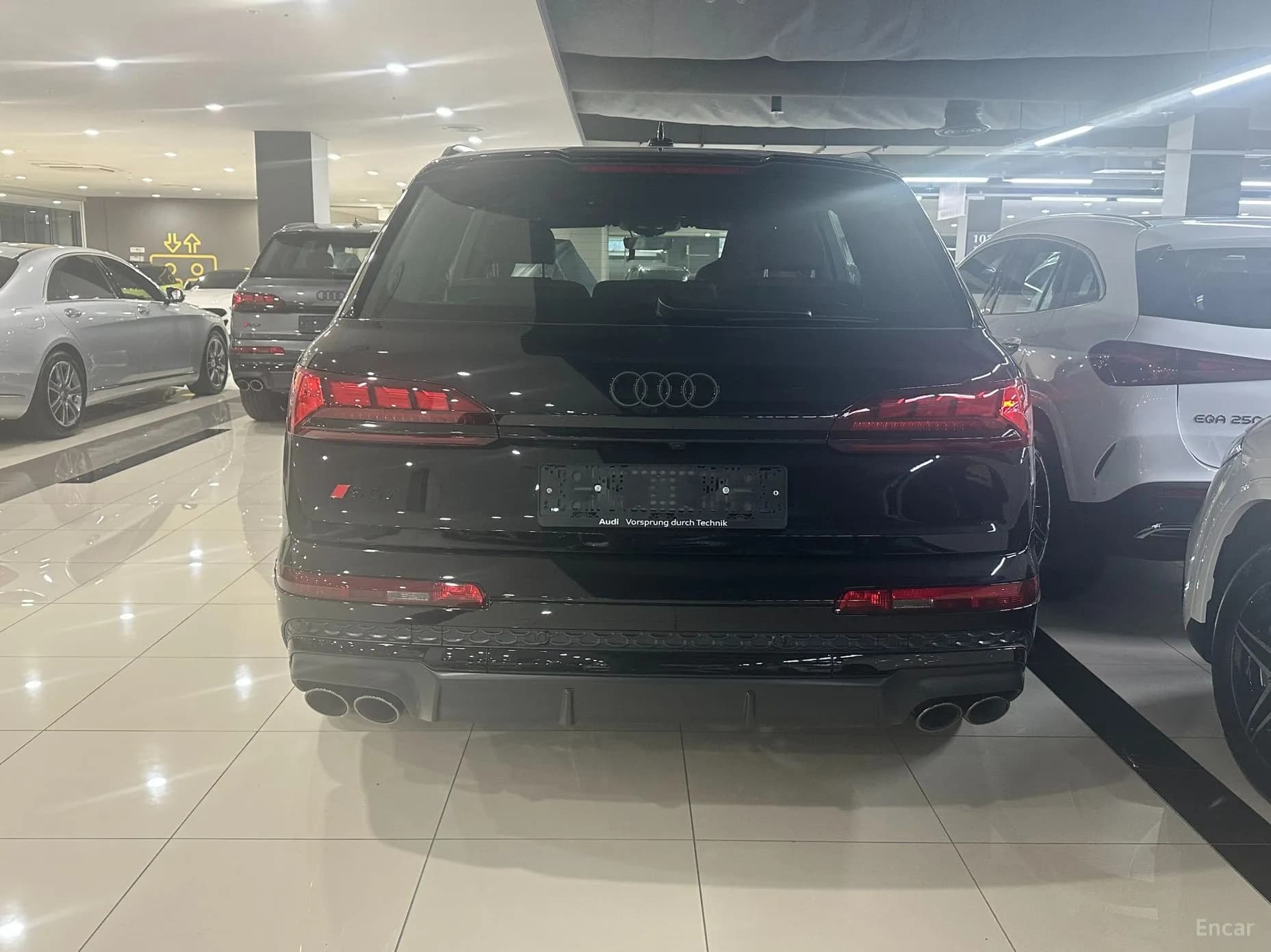 SQ7 (4M)