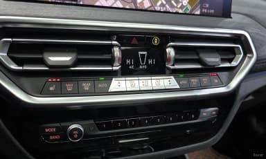 iX3