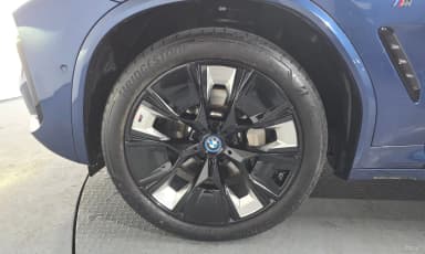 iX3