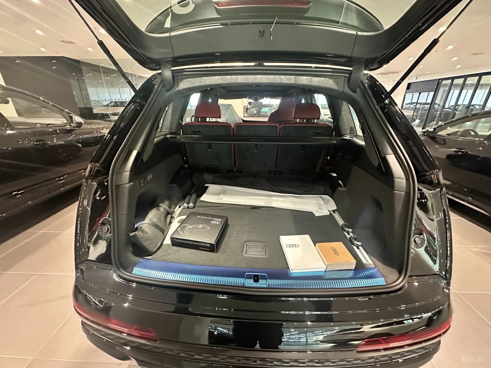 SQ7 (4M)