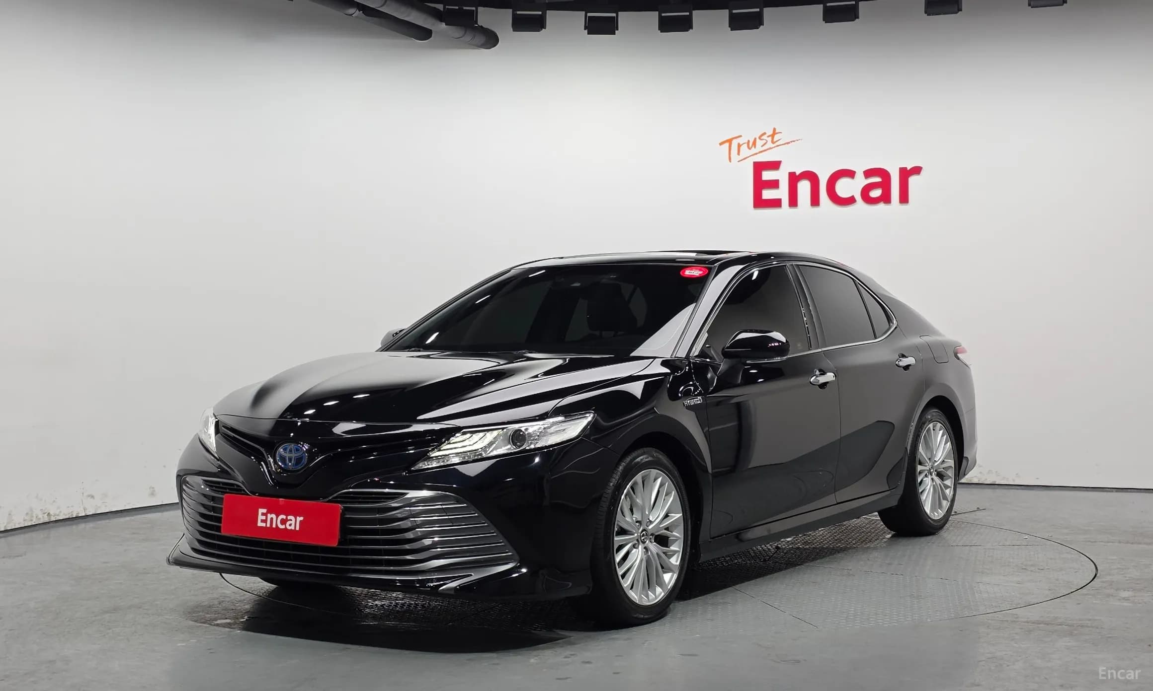 Camry (XV70)