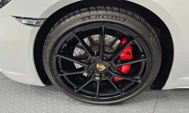 718 Boxster