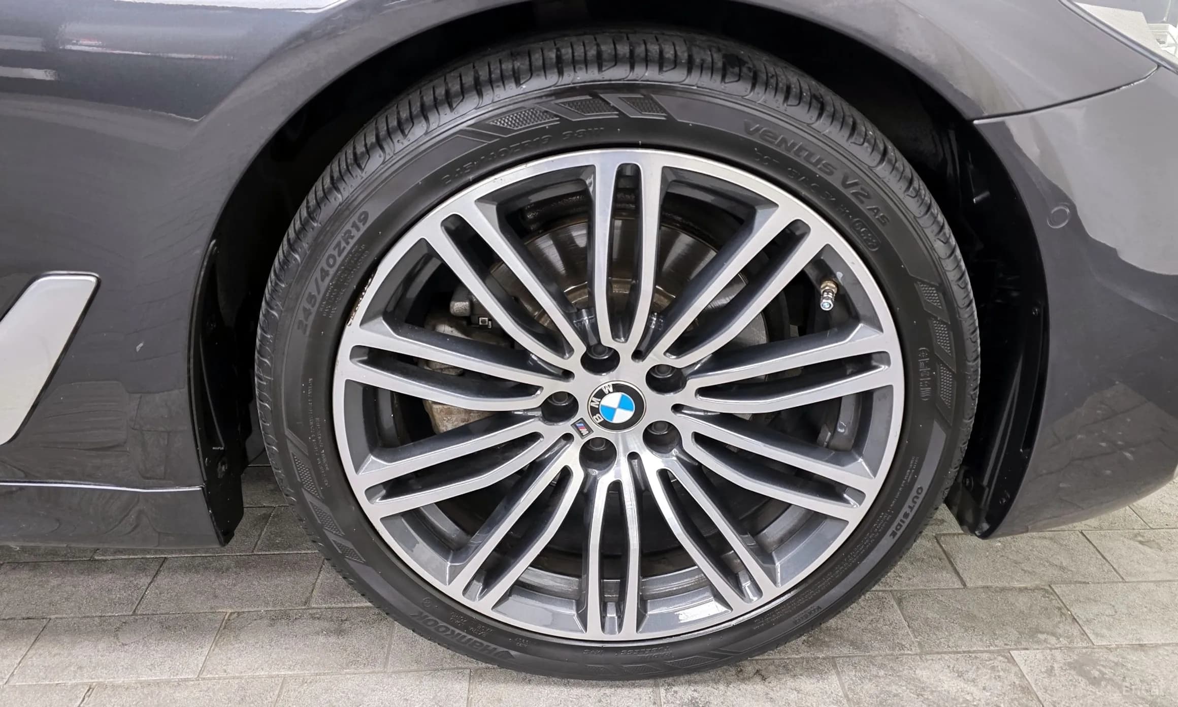5 Series (G30)