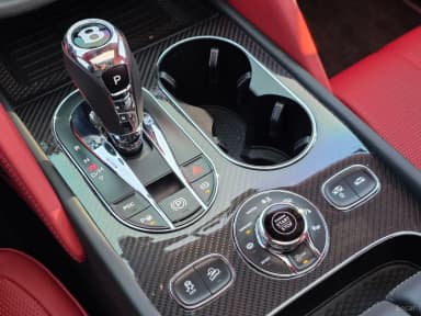Bentayga
