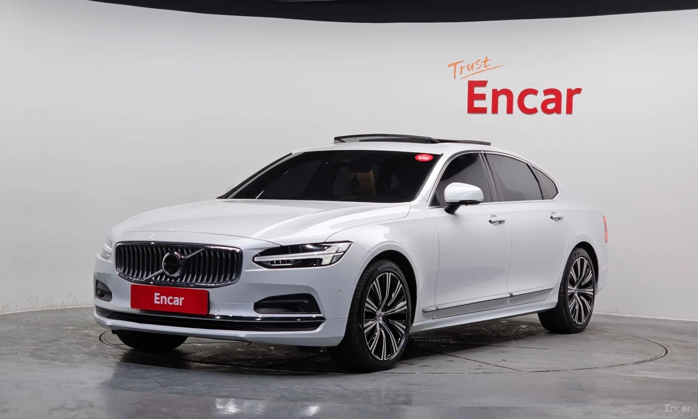 S90