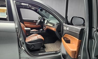 G4 Rexton