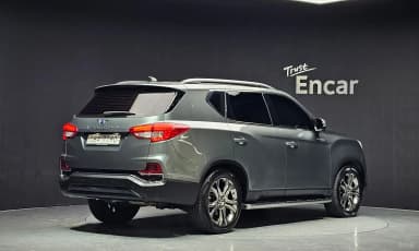 G4 Rexton