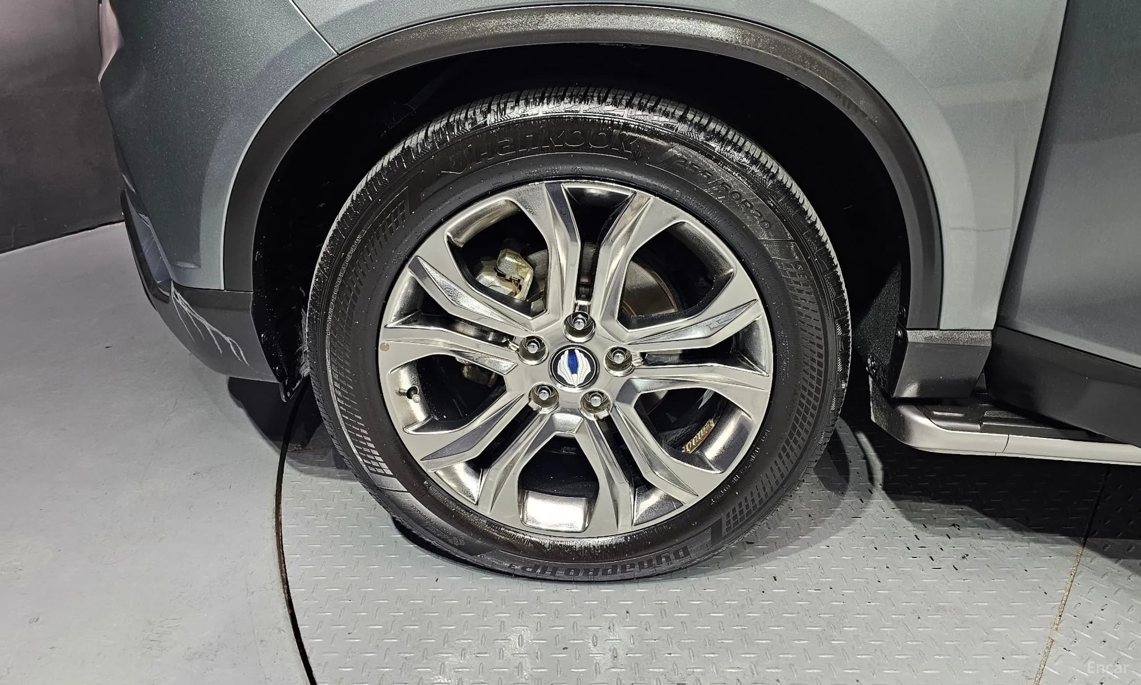 G4 Rexton