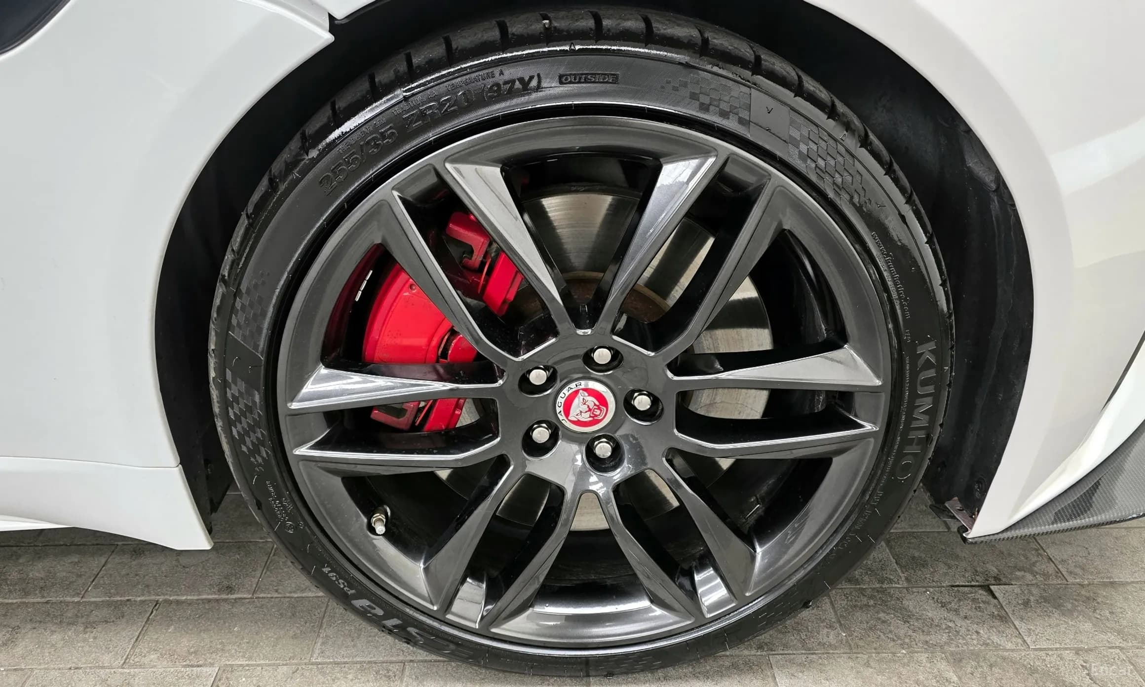 F-TYPE