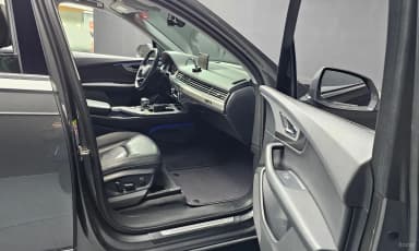 Q7 (4M)