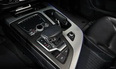 Q7 (4M)