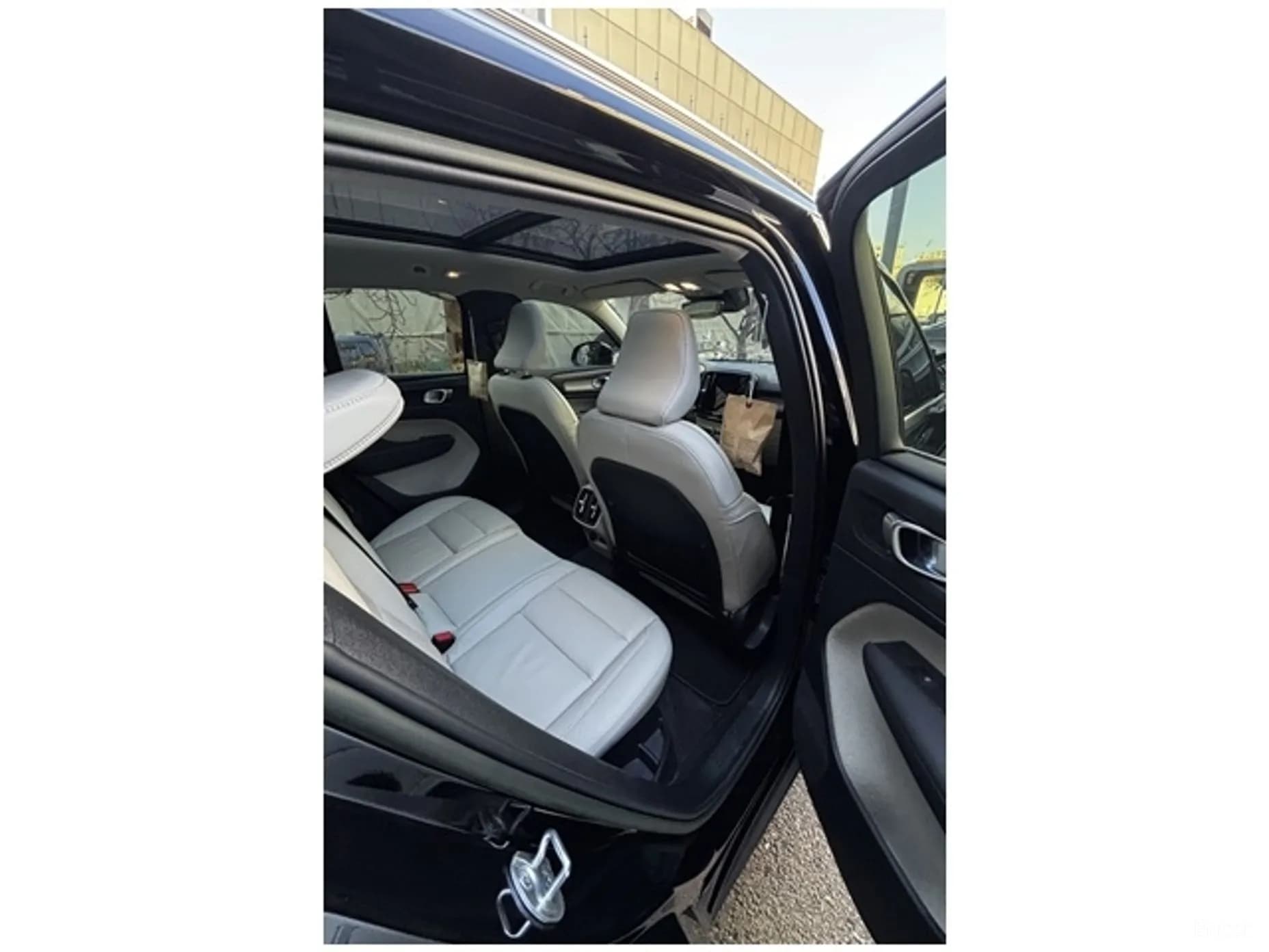 XC40