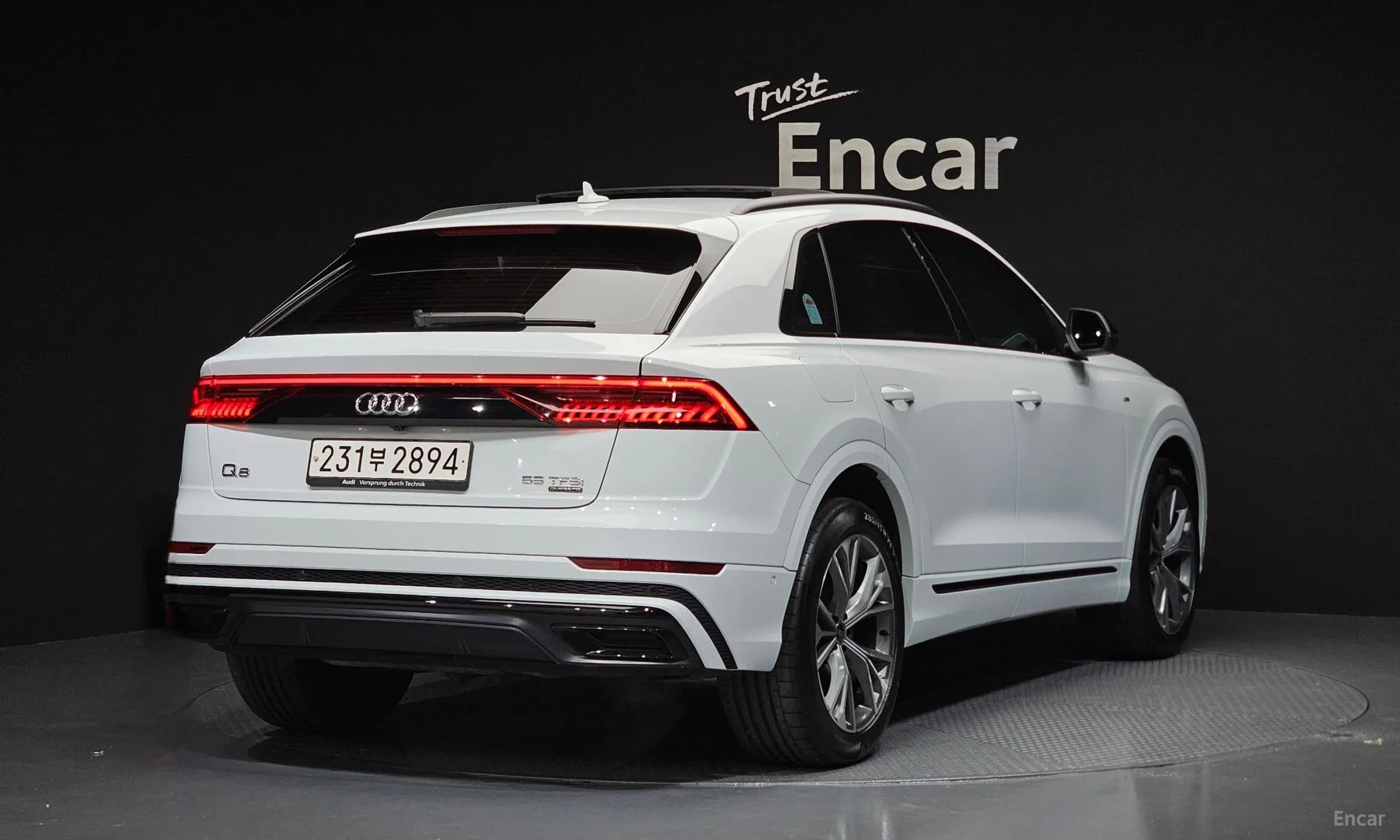 Q8 (4M)