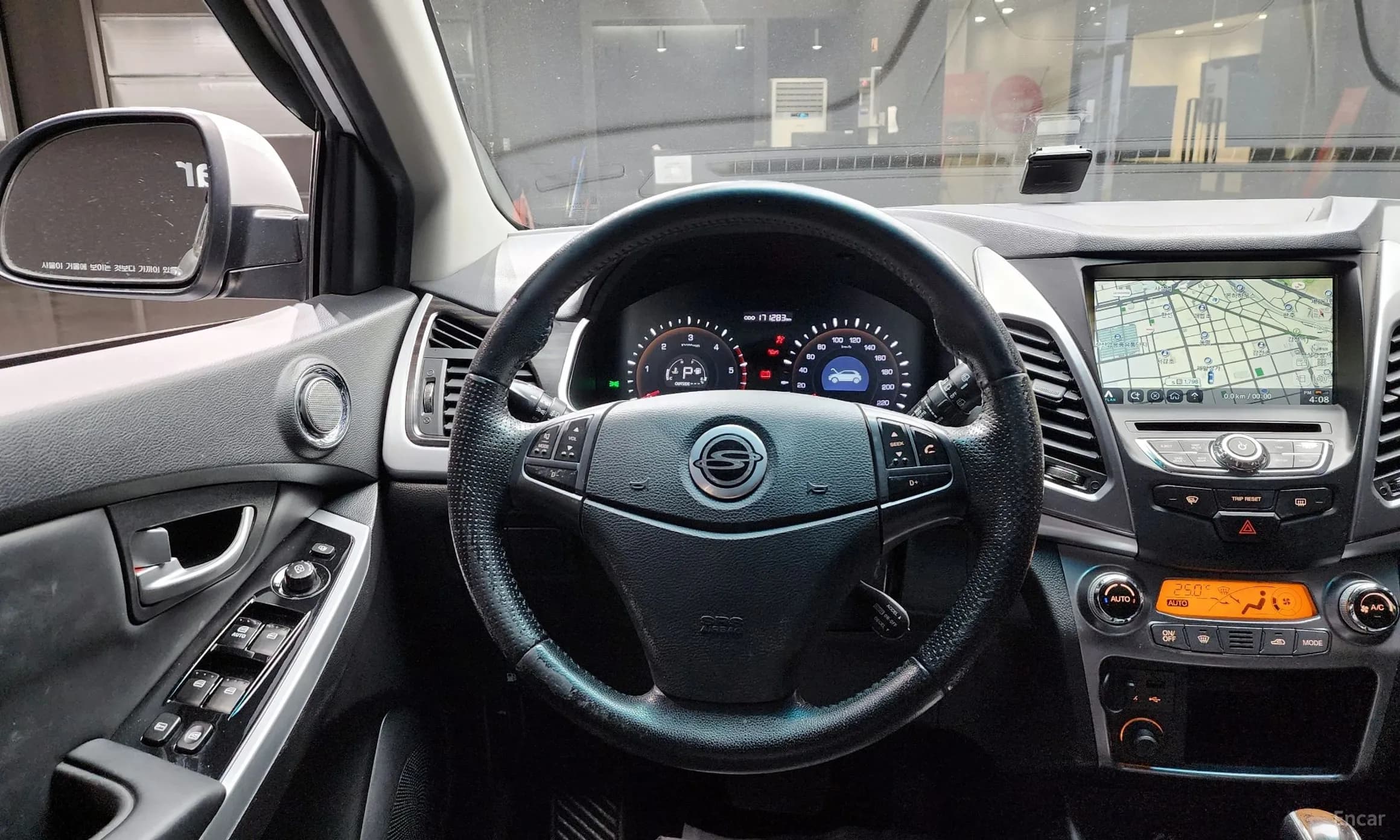 Korando C