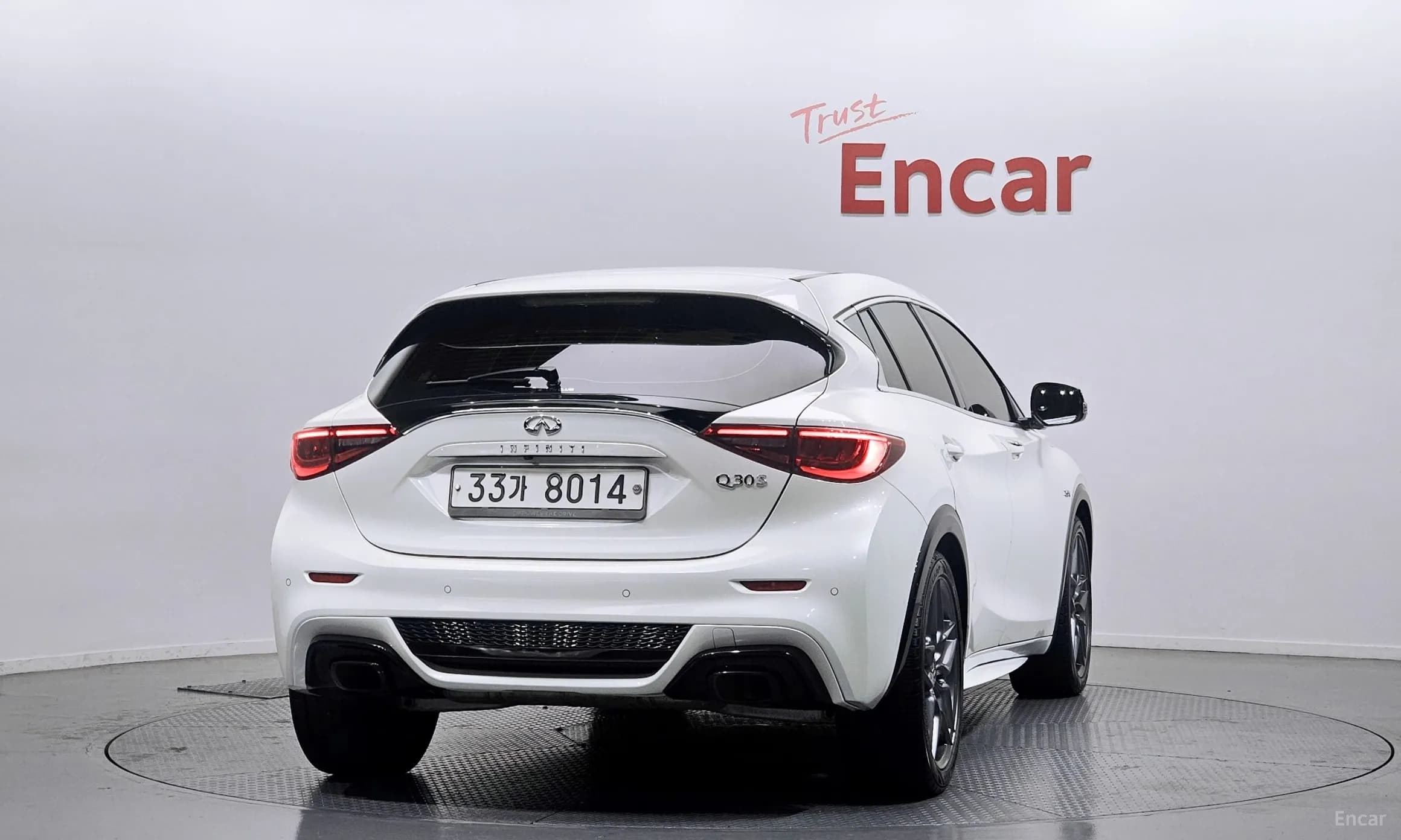 Q30