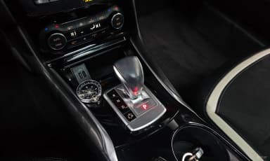 Q30
