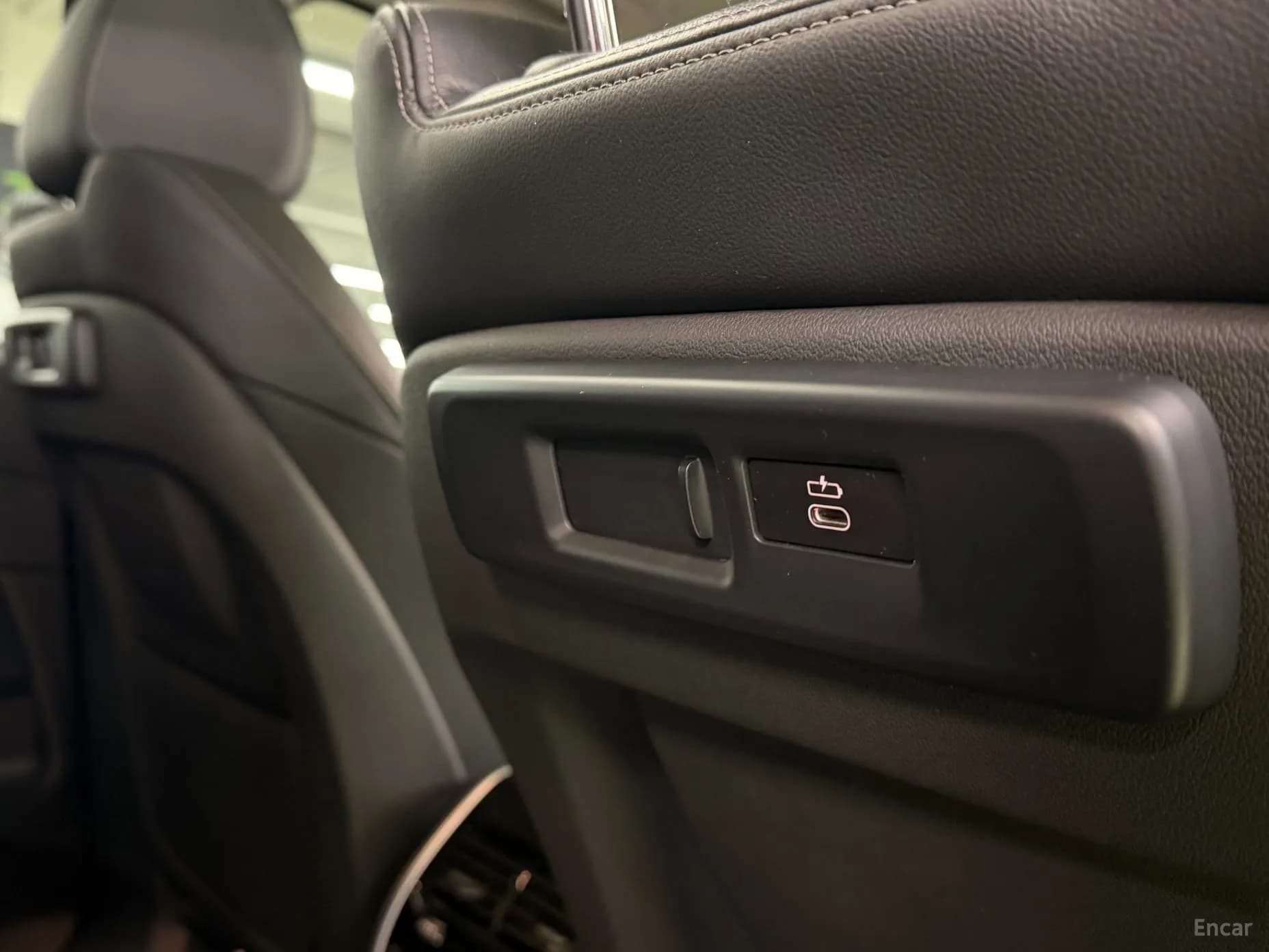 X5 (G05)