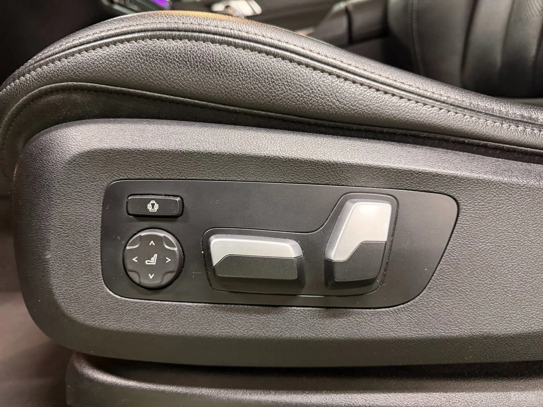 X5 (G05)