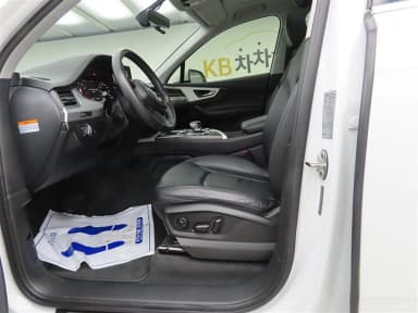 Q7 (4M)