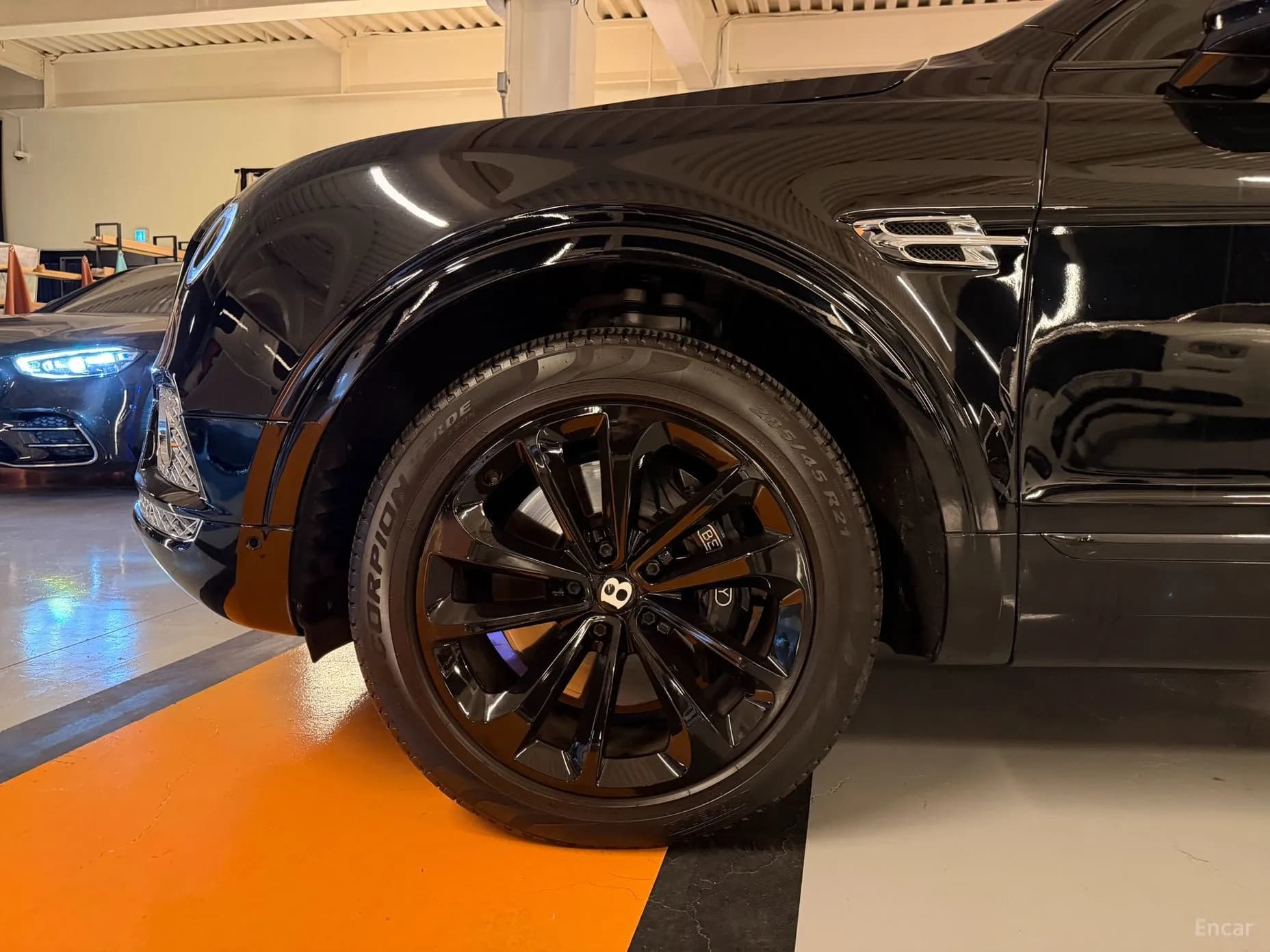 Bentayga