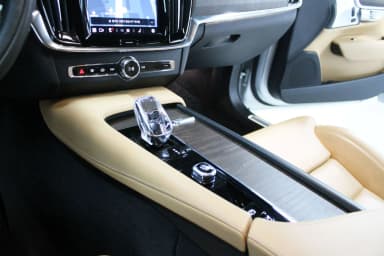 S90
