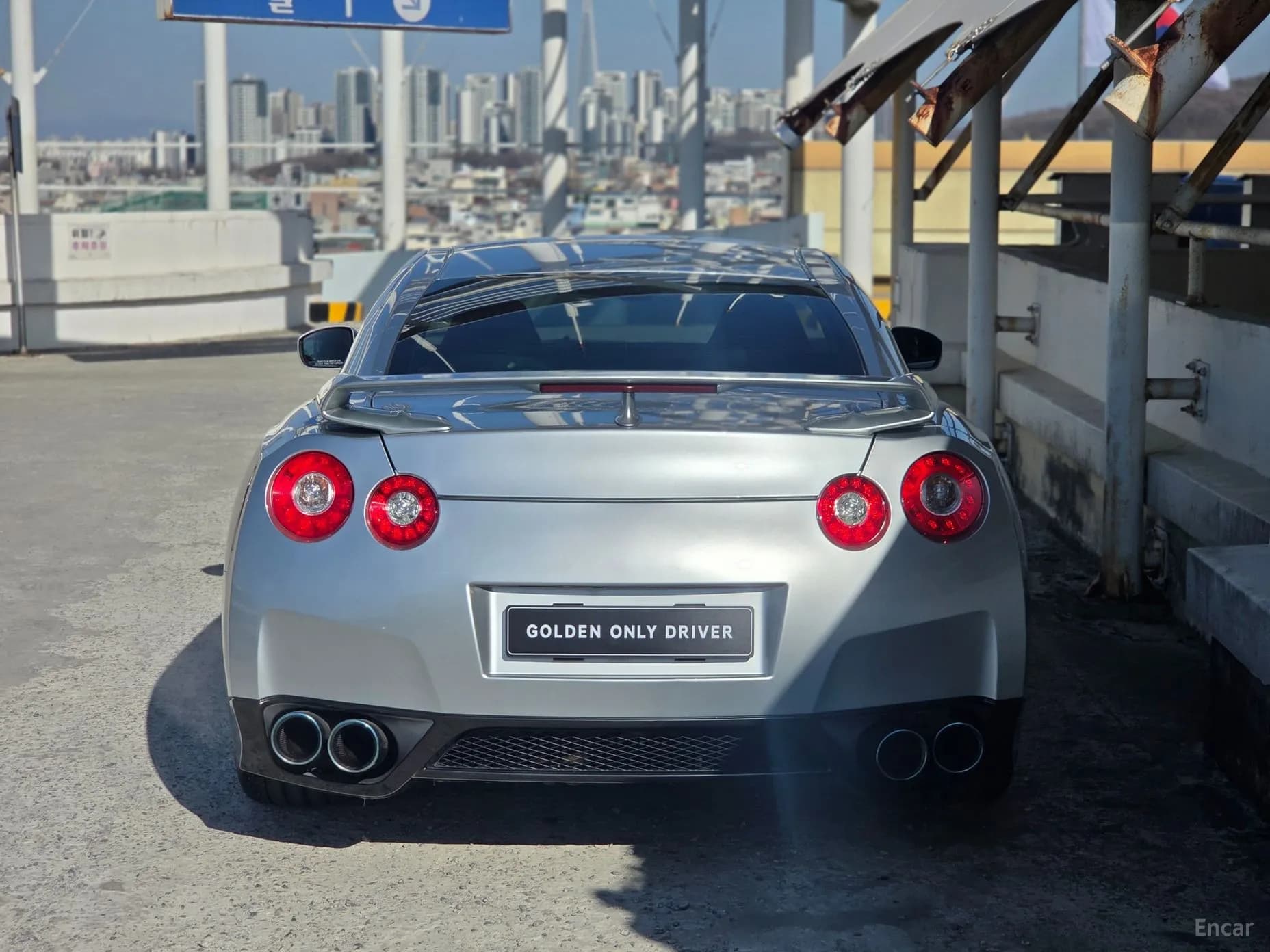 GT-R