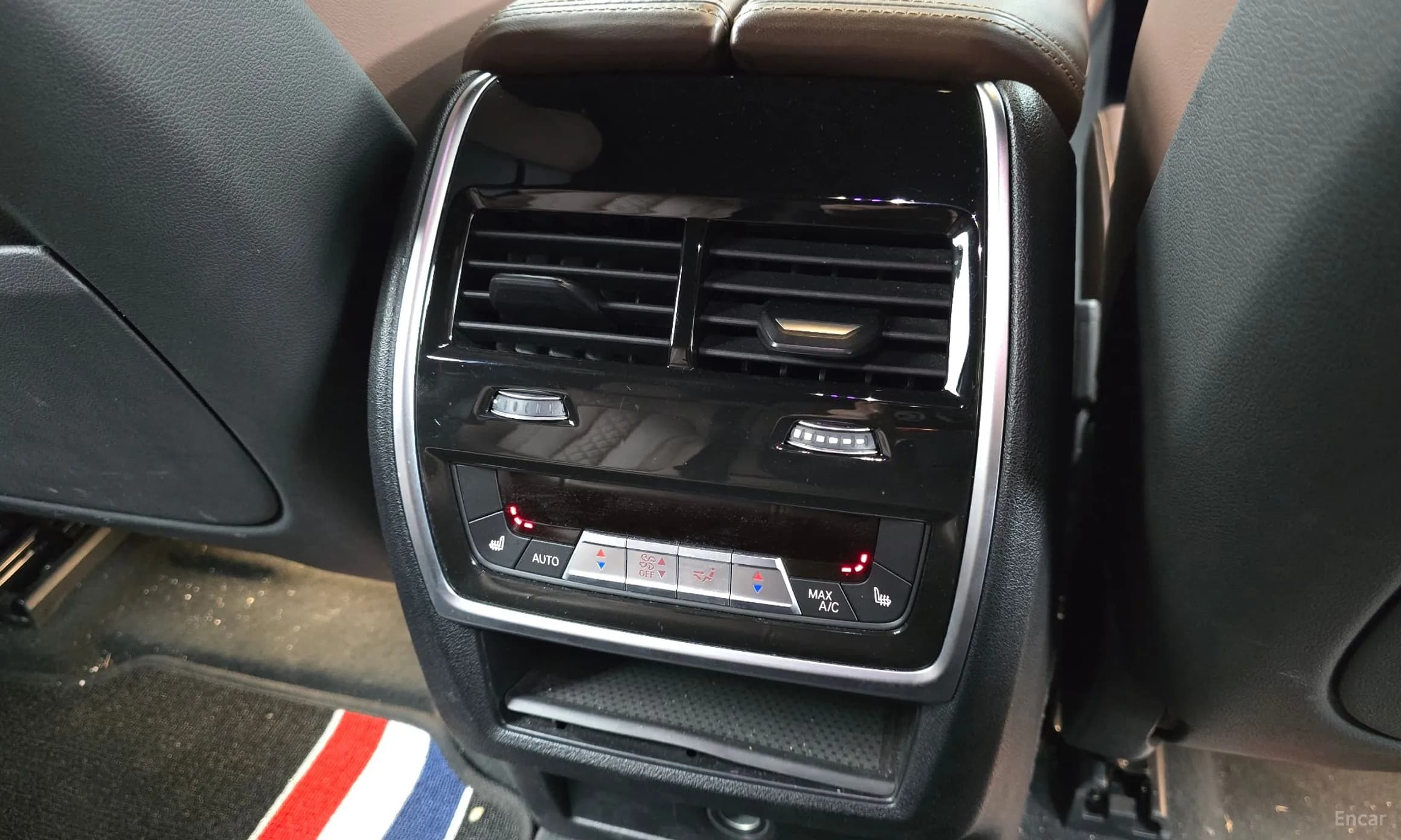 X6 (G06)
