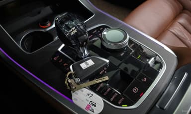 X7 (G07)