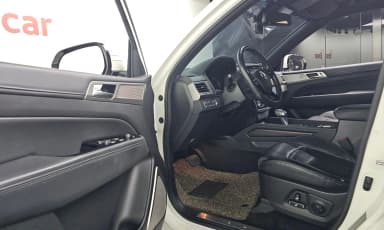 G4 Rexton