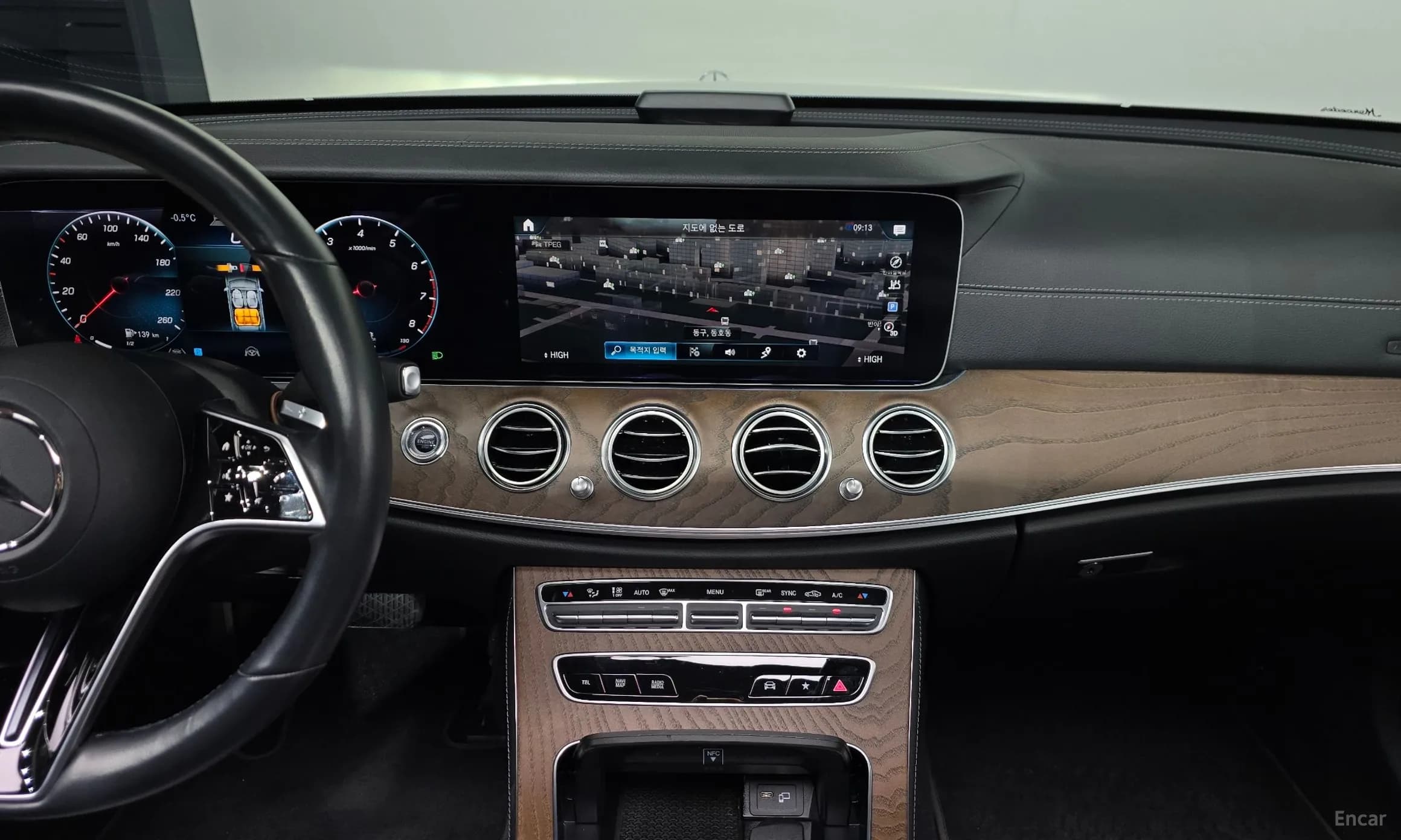 E-Class W213