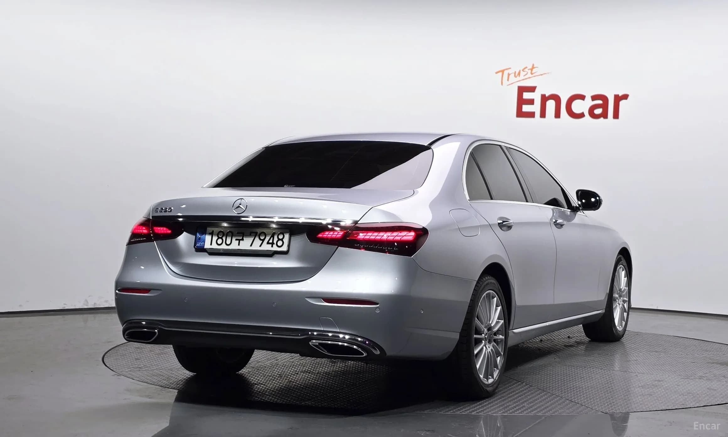 E-Class W213